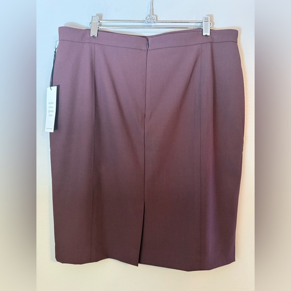 NWT Ann Taylor The Suiting Collection Burgundy Wine Lined Pencil Skirt Size 14 - Picture 2 of 12